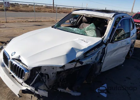 2014 BMW X5 Sdrive35I z USA, uszkodzony, nr VIN 5UXKR2C54E0H33405